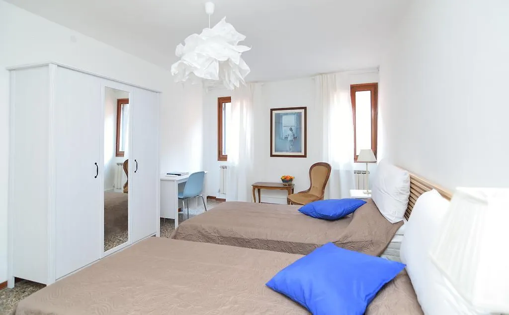 Ca' Gallion 1144 Venice Apartment